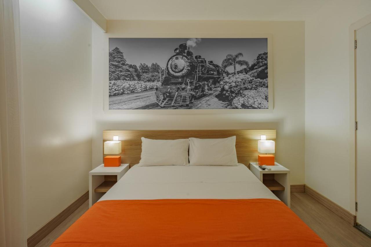 Slim Hotel